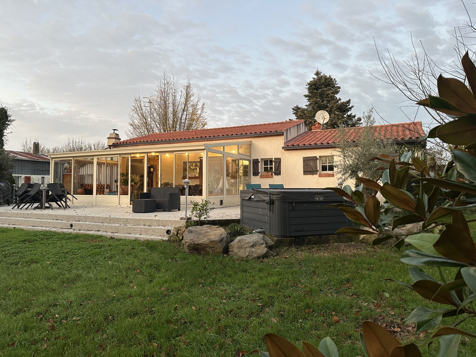 Maison 7 Pièce(s) LONGEVILLE-SUR-MER
