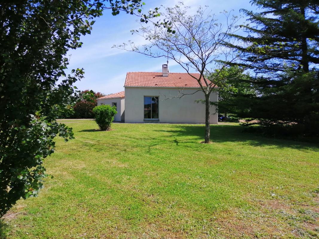 Maison 4 Pièce(s) LONGEVILLE-SUR-MER - Photo 7