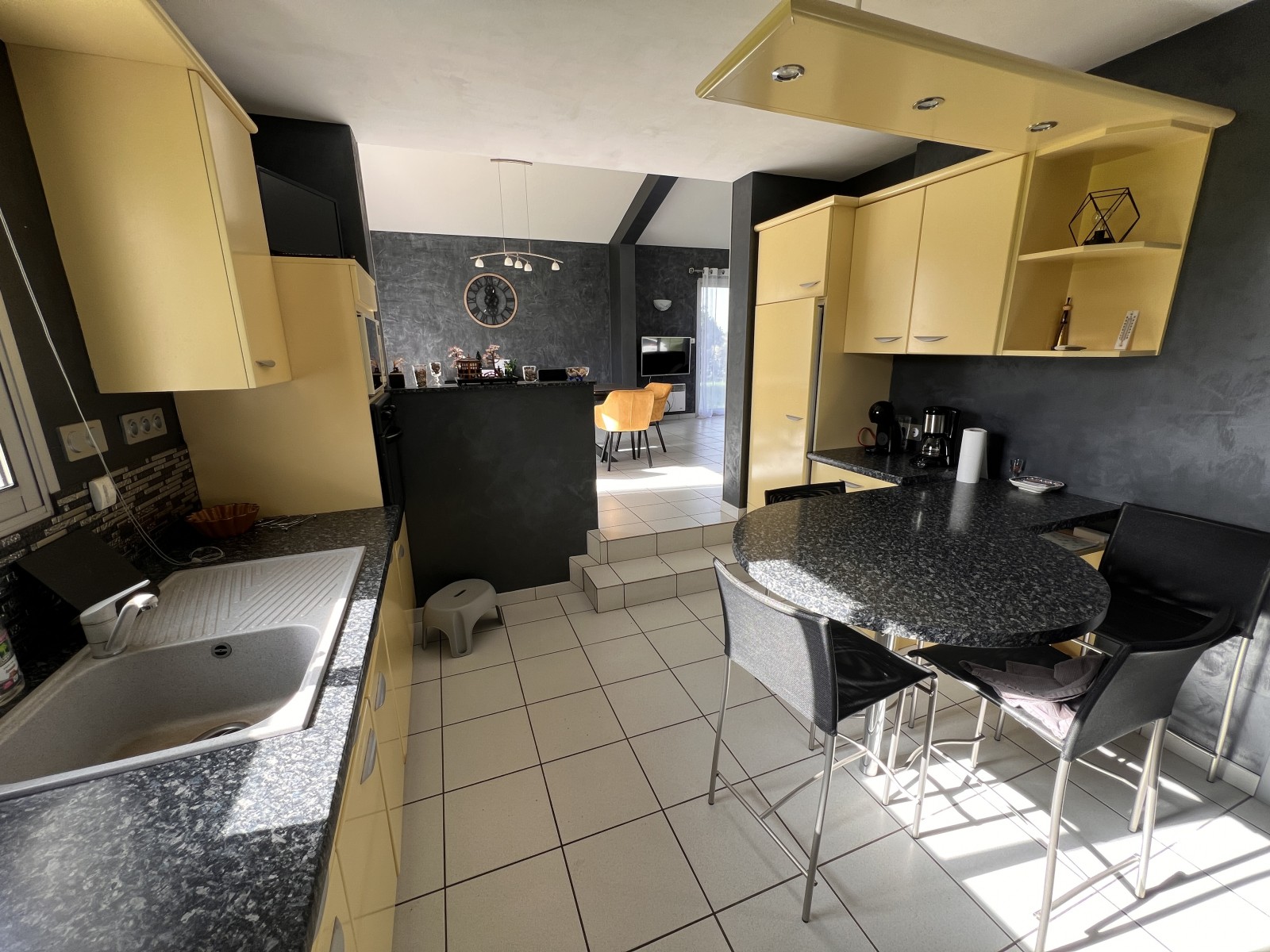 Maison 4 Pièce(s) LONGEVILLE-SUR-MER - Photo 12
