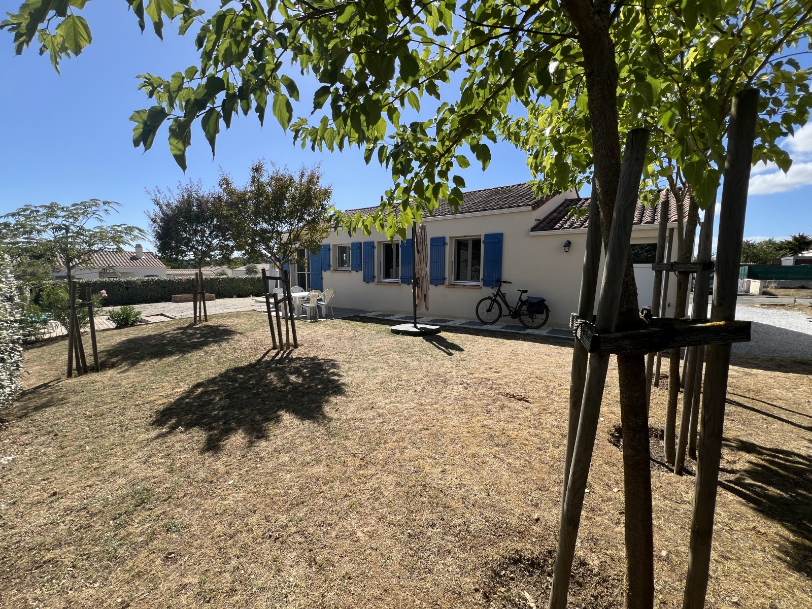 Maison 4 Pièce(s) LONGEVILLE-SUR-MER - Photo 2