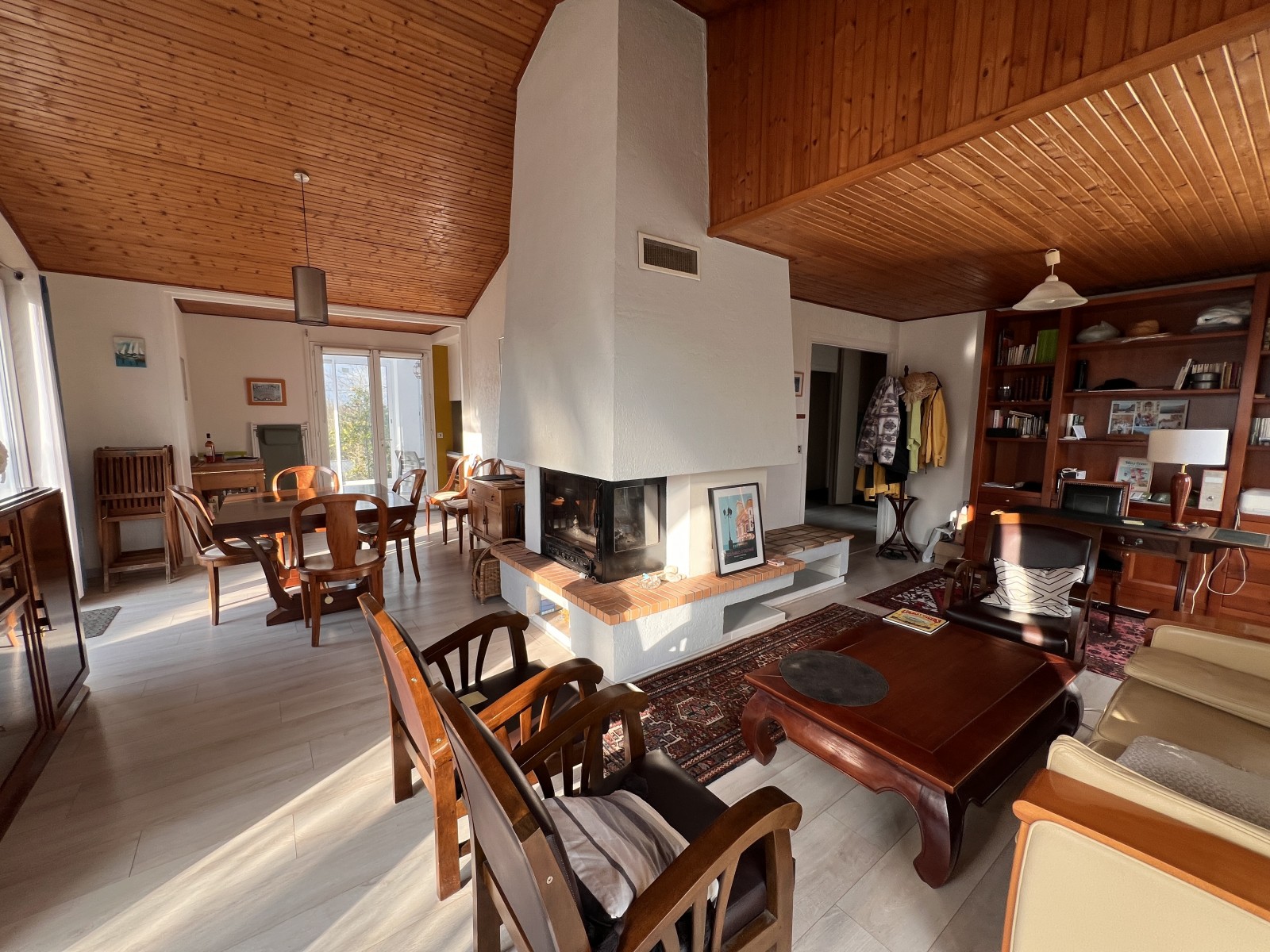 Maison 5 Pièce(s) LONGEVILLE-SUR-MER - Photo 2