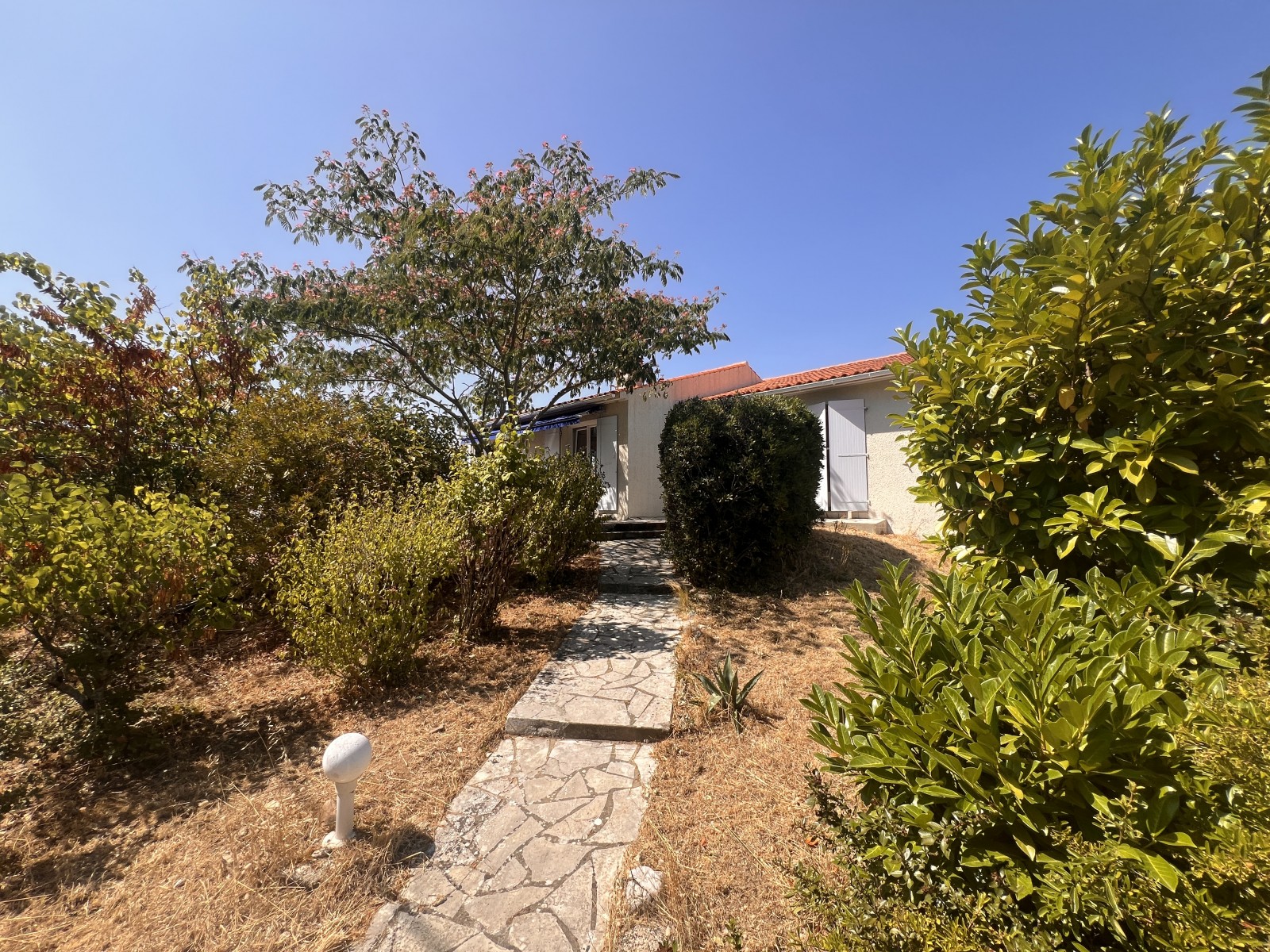 Maison 5 Pièce(s) LONGEVILLE-SUR-MER - Photo 22