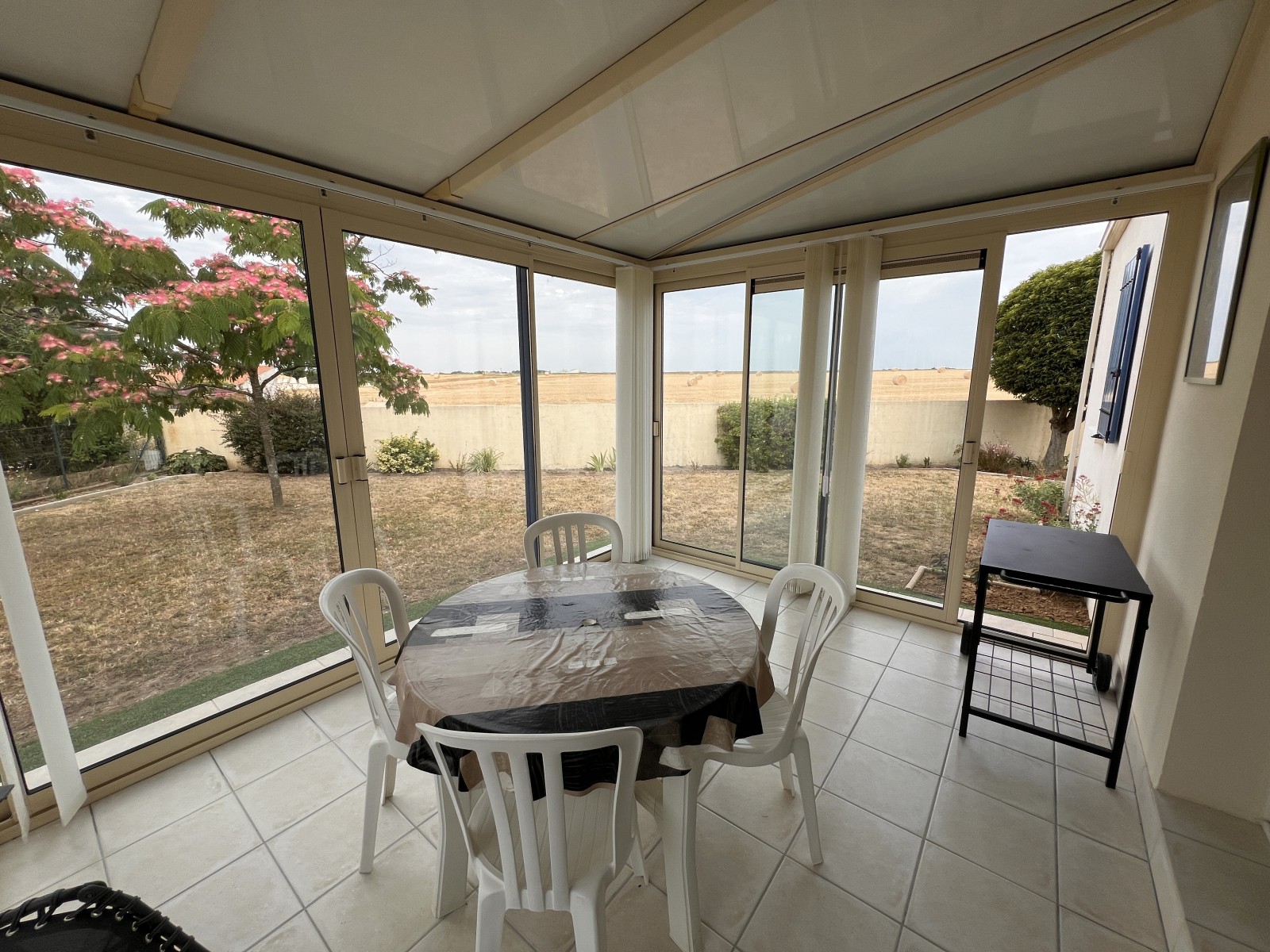 Maison 4 Pièce(s) LONGEVILLE-SUR-MER - Photo 4