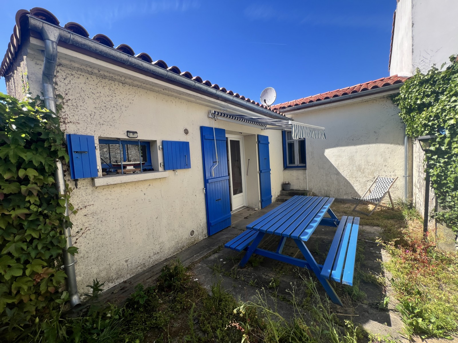 Maison 4 Pièce(s) LONGEVILLE-SUR-MER - Photo 2