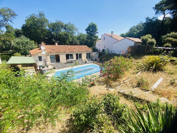 Maison 4 Pièce(s) LONGEVILLE-SUR-MER